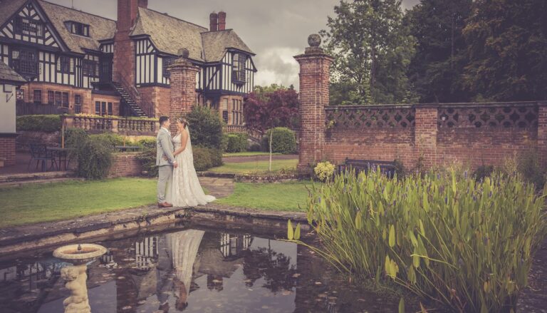 Jemma and Shaun at Inglewood Manor House - Jason Howard Photography