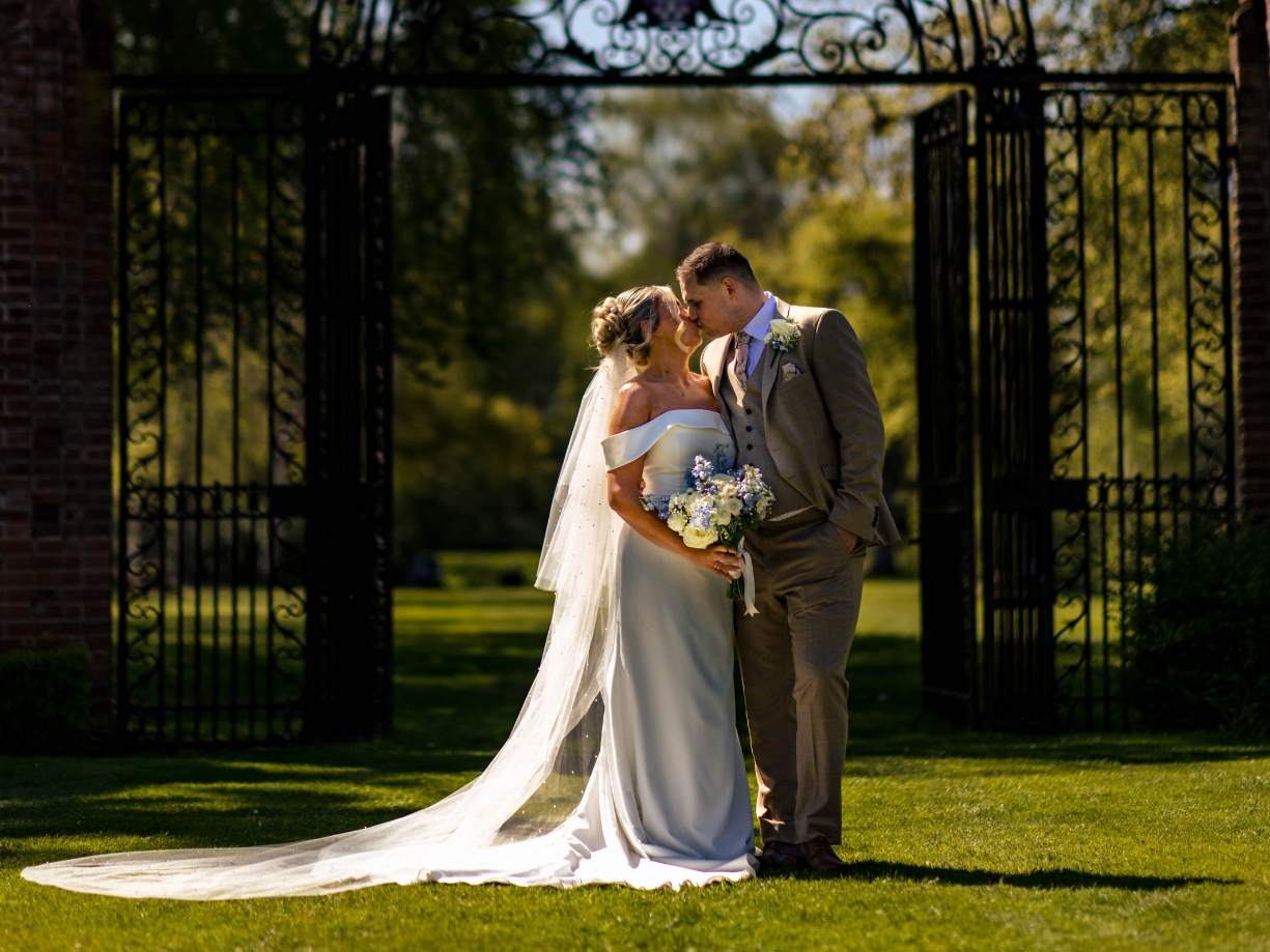 Wedding couple in the gardens at Inglewood Manor